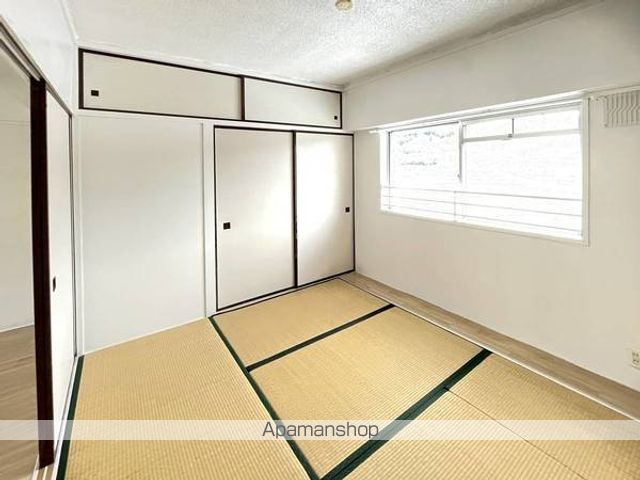 ビレッジハウス郭内1号棟の内装写真