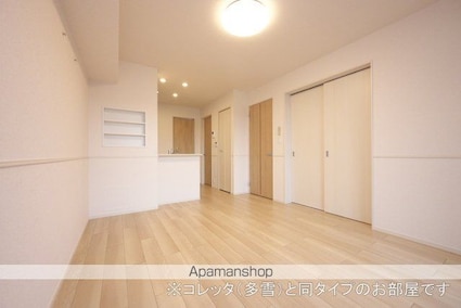 オ　シャン[2LDK/62.28m2]のその他内装1