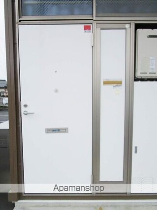 レオパレスエスポワール[1K/20.28m2]のエントランス1