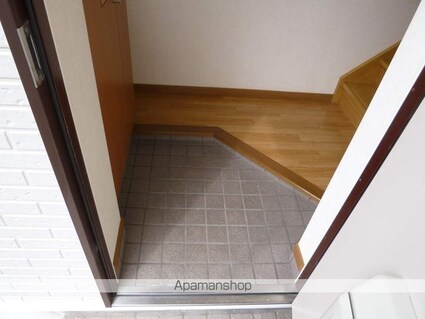 ベルドミール堅田[2DK/54.32m2]の玄関