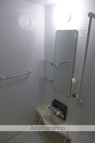 カーミー・呉竹 A棟の内装写真