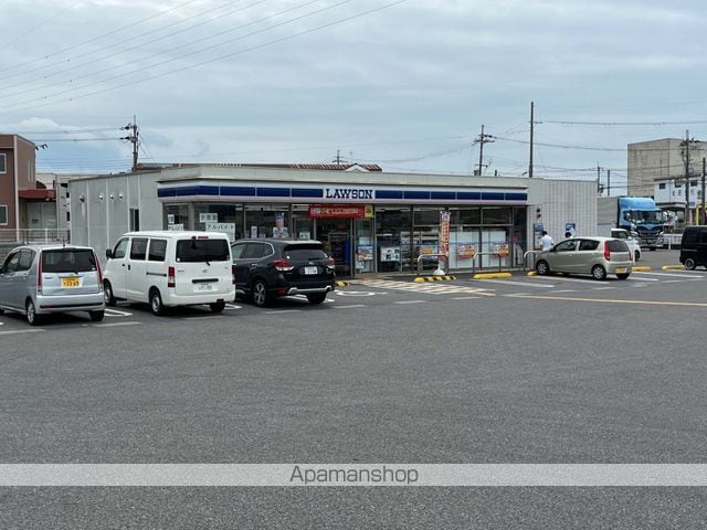 ファミーユKENの周辺写真