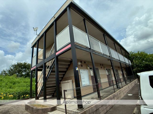 レオパレスMOONIIの外観写真