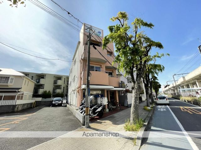 アイランド岡町の外観写真