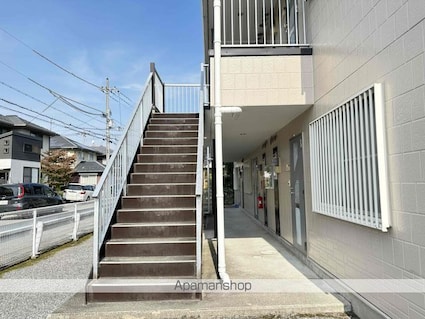 メゾン昴[2DK/44.72m2]のエントランス