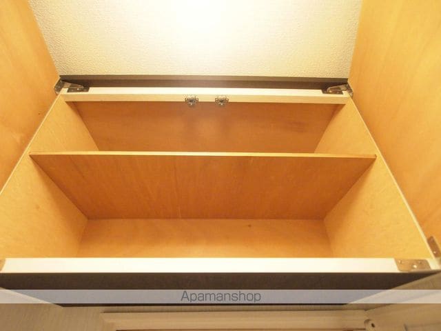 第17森宅建マンションの内装写真