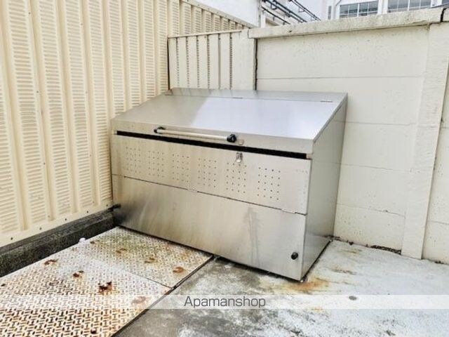 ベストワン[1R/17.01m2]の外観6