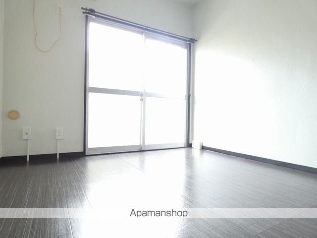コンフォール根上り松の内装写真