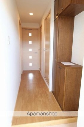 ニューエルディム伏石[1LDK/46.13m2]の玄関