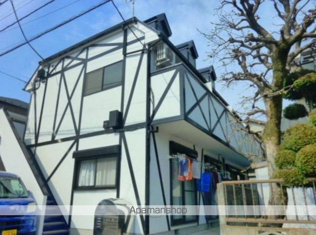 白樺ハイツの外観写真