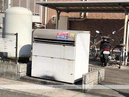 レオパレス若葉[1K/20.81m2]の共用部3