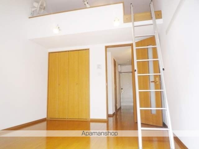 東京都昭島市朝日町５丁目[1K/24.32m2]のリビング・居間