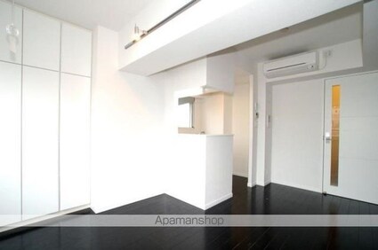 ステージファースト方南町アジールコート[1R/26.57m2]のリビング・居間