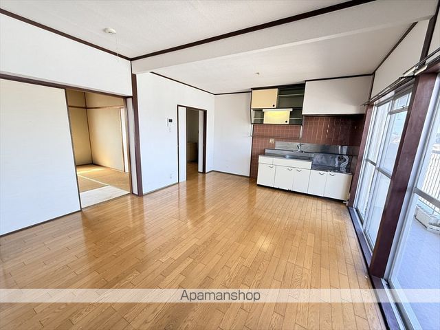 茜屋マンションの内装写真