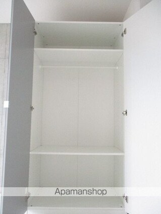 アレーロ高円寺[1K/25.2m2]の収納