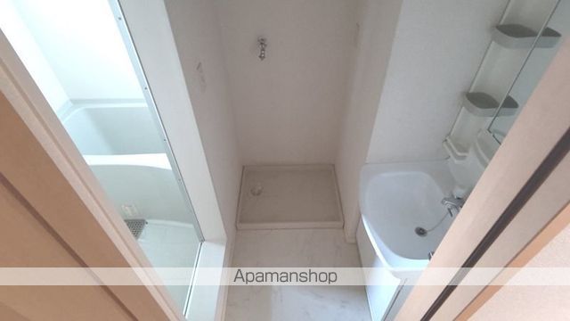 アイリス Aの内装写真