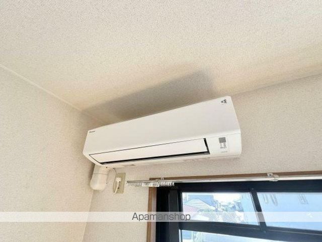 鶴見園ハイツの内装写真