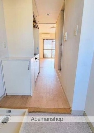 香川県高松市花ノ宮町１丁目[1K/22.75m2]の玄関