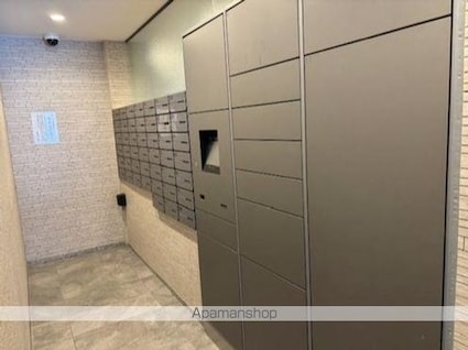 香川県高松市上之町１丁目[2LDK/71.16m2]の共用部2