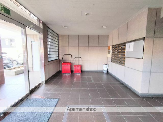 メゾンドール吉栄の玄関写真