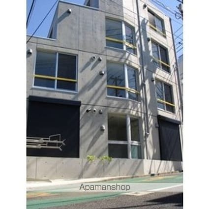 ＺＥＳＴＹ東新宿[1R/37.6m2]の外観1