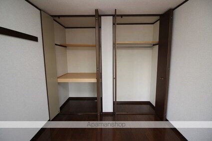 フレンドリー卸町５号館[1LDK/39.74m2]の収納