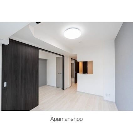 東京都新宿区百人町１丁目[2DK/37.45m2]のリビング・居間