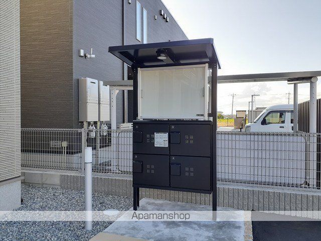 アイキューブ北代の玄関写真