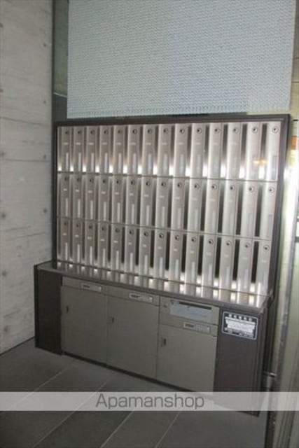 和歌山県和歌山市十番丁[2LDK/141.45m2]の共用部8