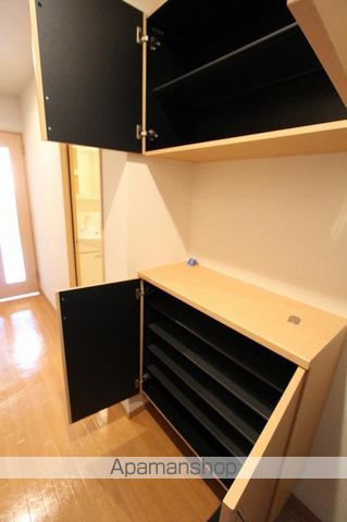 フォブール林町の内装写真