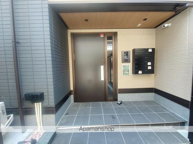 アーバングレイス上杉の玄関写真