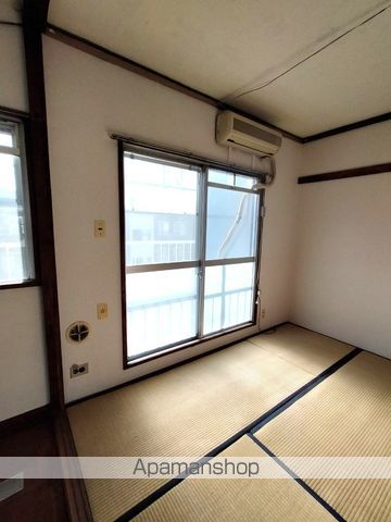 メゾン青葉台5号棟の内装写真