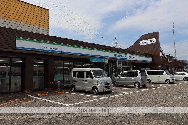 城端線 福光駅 徒歩7分 2階建 築28年の周辺写真