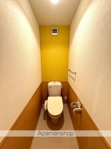 リビングタウン鳴滝Bの内装写真