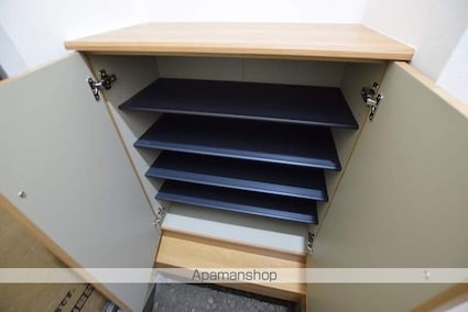 Ｇ－ｒｏｏｍ　Ｆｉｖｅ[1DK/26.5m2]の玄関