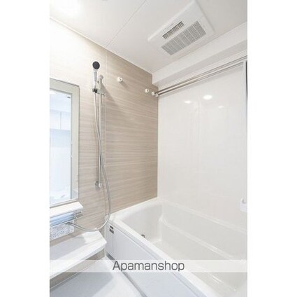 コンフォリア二葉[2LDK/42.39m2]のバス