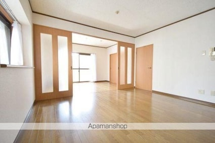 ユーミーつばき[3DK/63.17m2]のリビング・居間