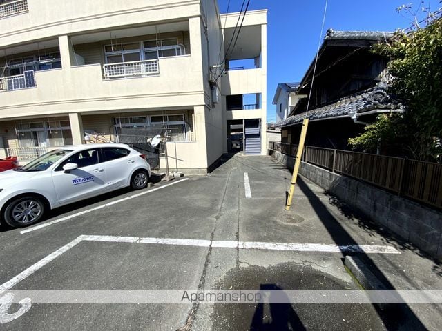 バームハイツの外観写真