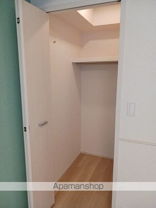 ペンサミエント[2LDK/50.47m2]の収納