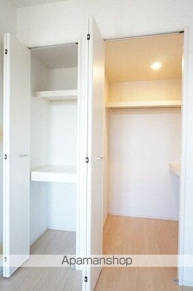 スイーツファクトリー深沢[2LDK/61.52m2]の収納