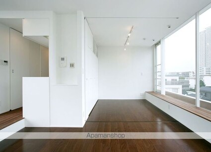 カスタリア市ヶ谷[1K/30.4m2]のリビング・居間