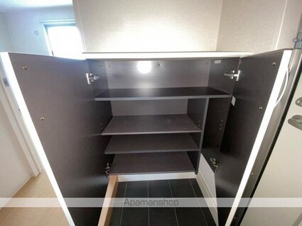 ウィステリア太田[2LDK/58.07m2]の内装3