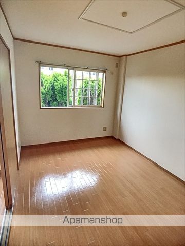 E−TOWNTOYOUの内装写真