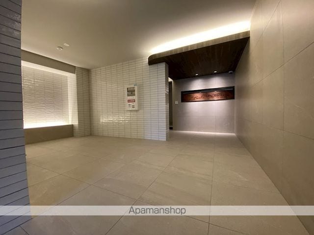 VENT BLEU御幸町の玄関写真