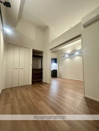 東京都世田谷区駒沢２丁目[1LDK/44.62m2]のリビング・居間