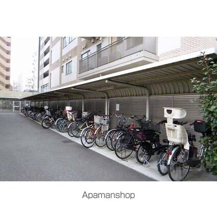 ハウス桃李[1R/32.12m2]のエントランス2