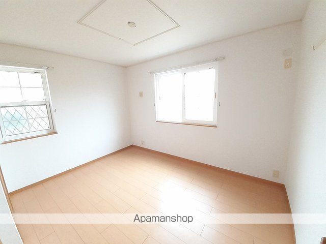 トムトックIIの内装写真