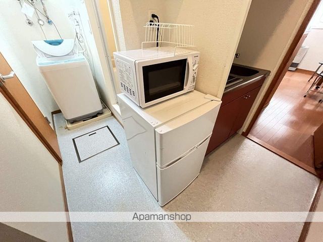レオパレスカーミーエルムの内装写真