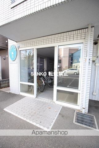 レジデンス高石の玄関写真