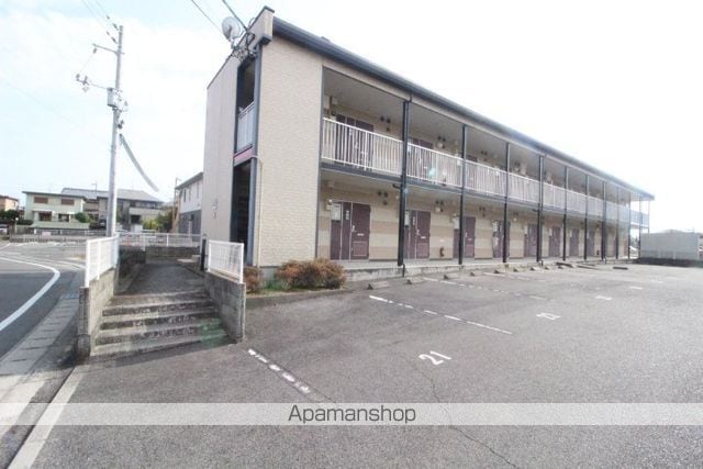 レオパレスアークハイツIIの外観写真